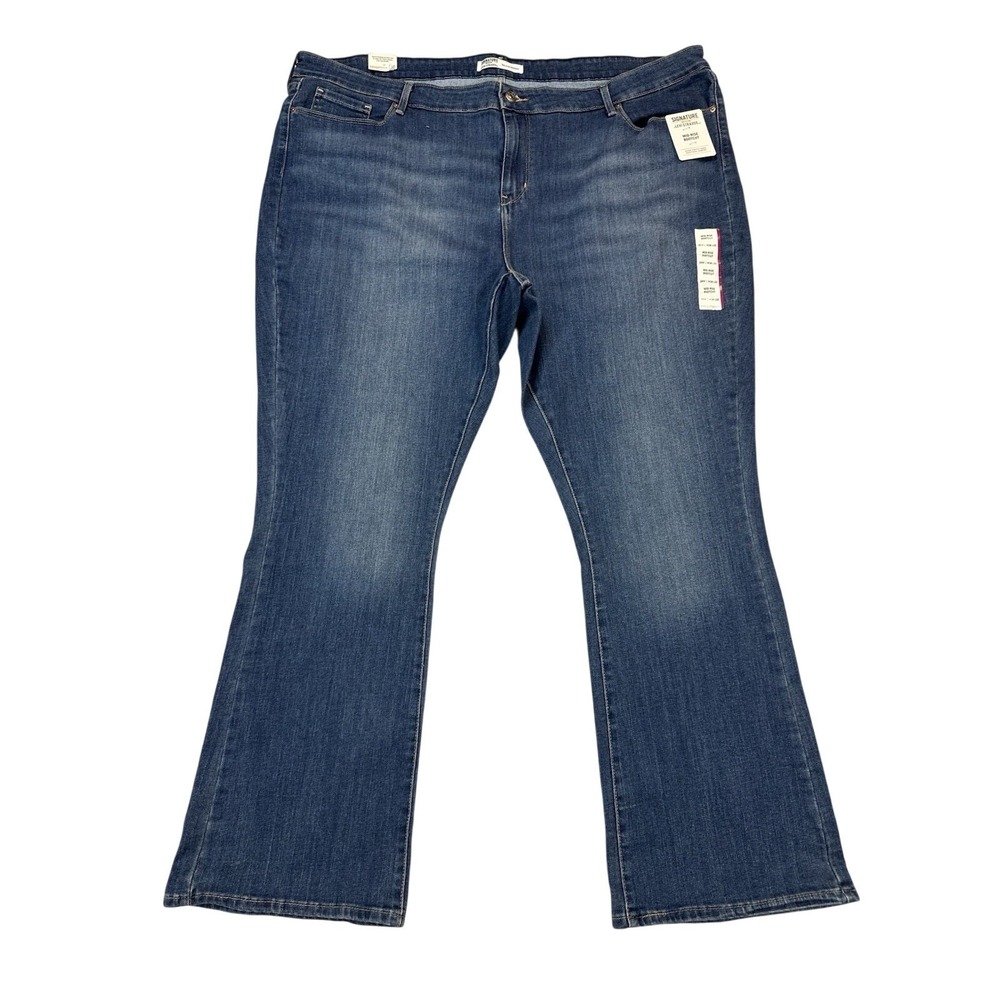 LEVI'S Signature Size 26M / 38 x 32 Blue Mid Rise Women's Bootcut Jeans New NWT